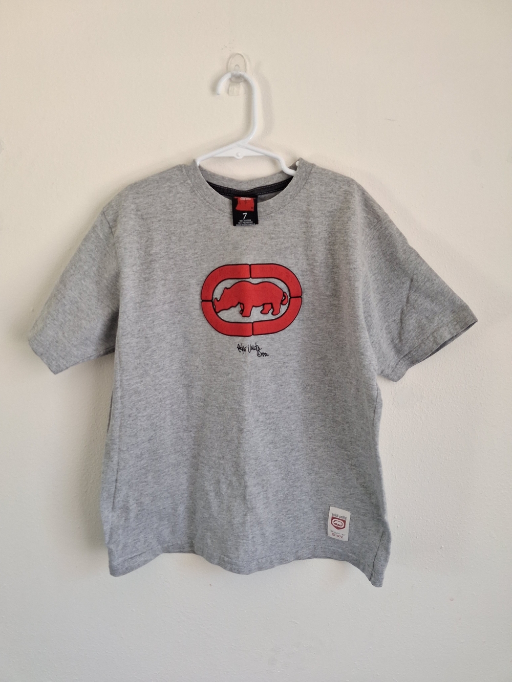 Vintage The Classic Tee Ecko Unlimited Boys Graphic Gray Tee Y2K 7